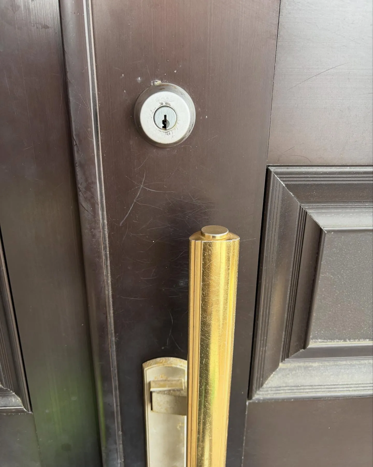 宗像市玄関シリンダー・錠前交換。